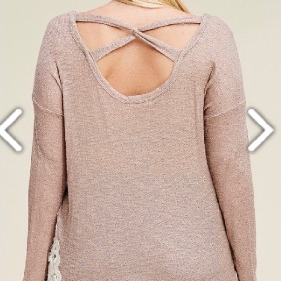 Papermoon Plus Navy Long Sleeve Cross Back Top - Picture 7 of 7